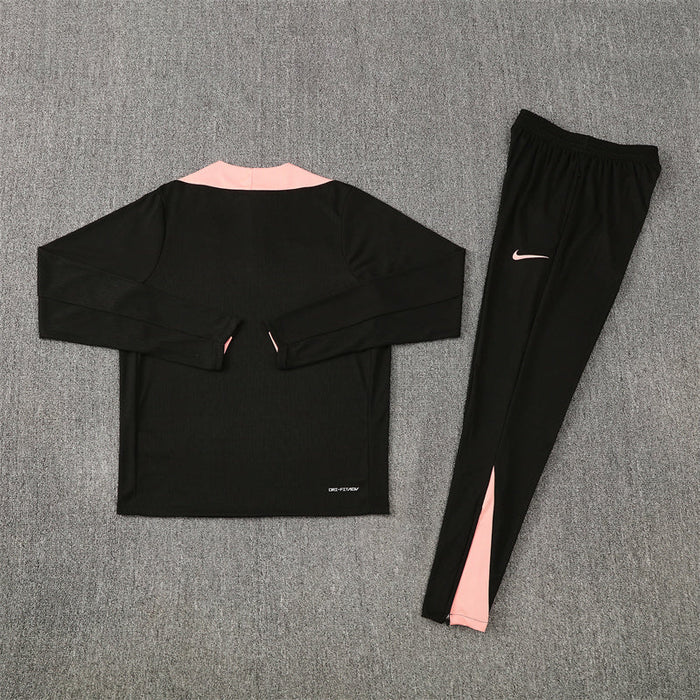 France 25-26 | Black | Tracksuit
