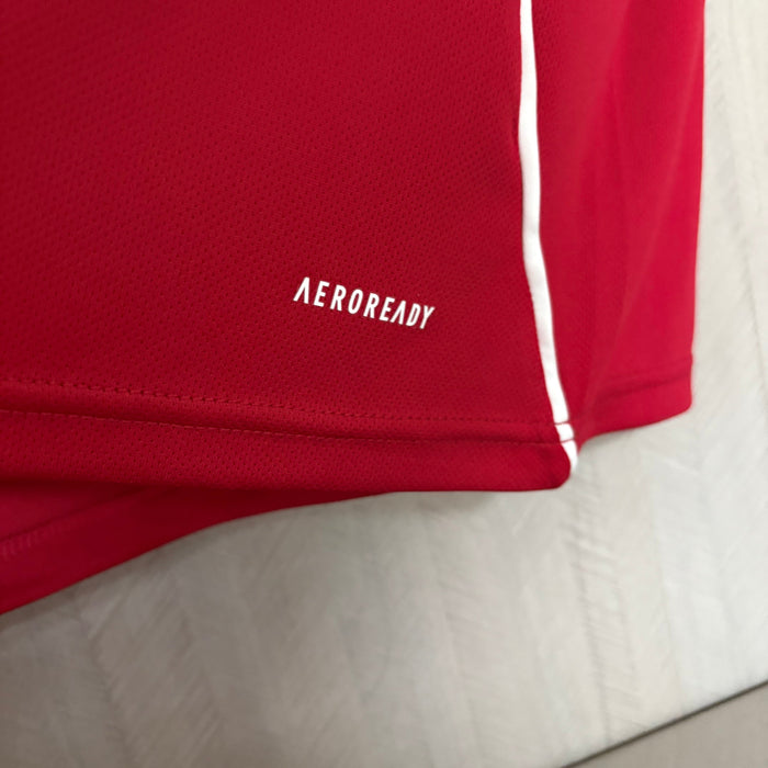 Liverpool 25-26 | Home