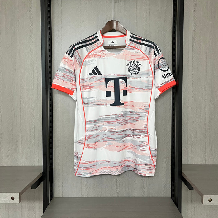 Bayern Munich 25-26 | Away