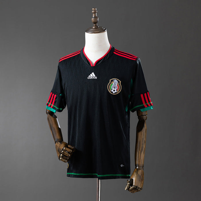 Mexico 2010 | Away