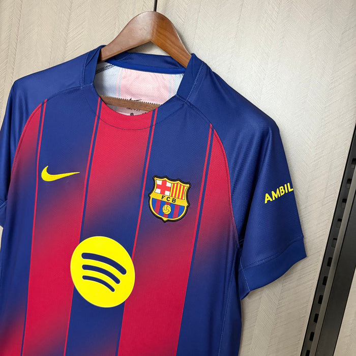 Barcelona 25-26 | Home